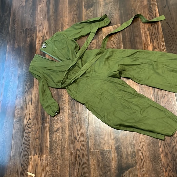 Point Sur Linen Jump suit - Picture 2 of 3